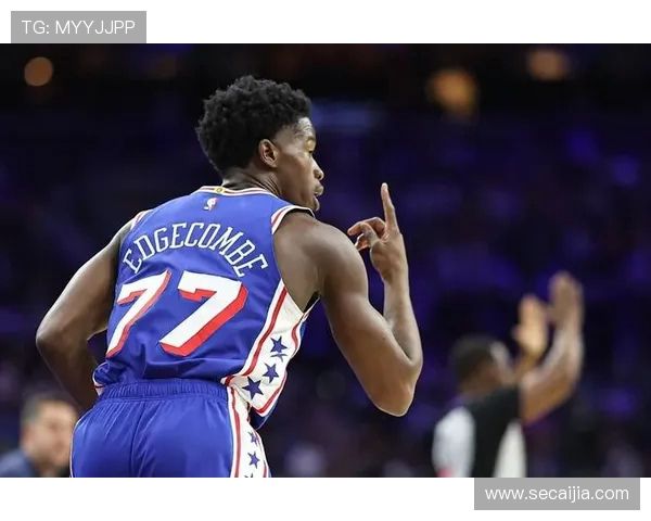 埃奇库姆高效发挥全场14中9 三分球三投命中带领球队取得胜利